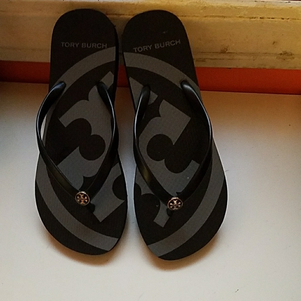 Tory Burch  flip flops